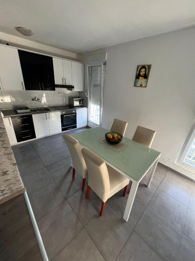 Apartman Duzel Lejlighed Split Eksteriør billede